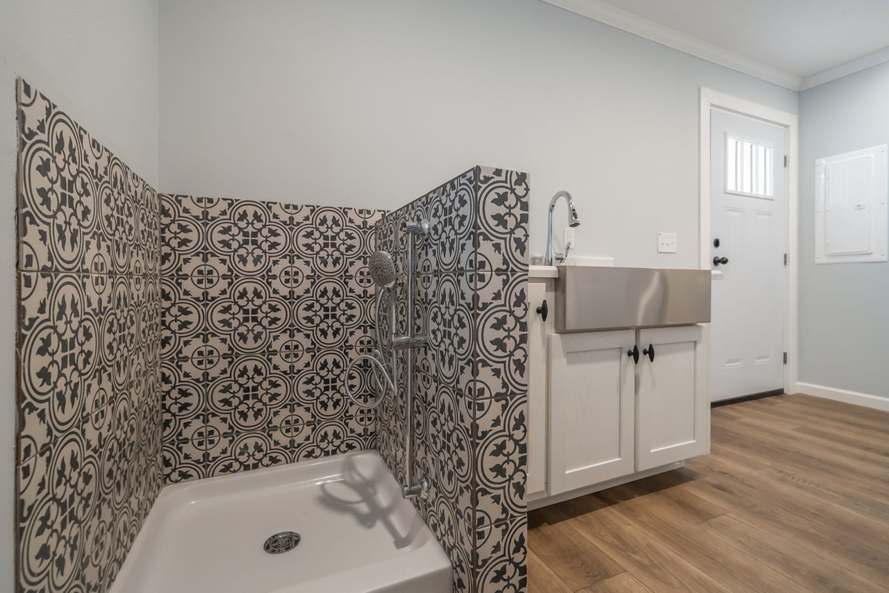 Crestwood 28