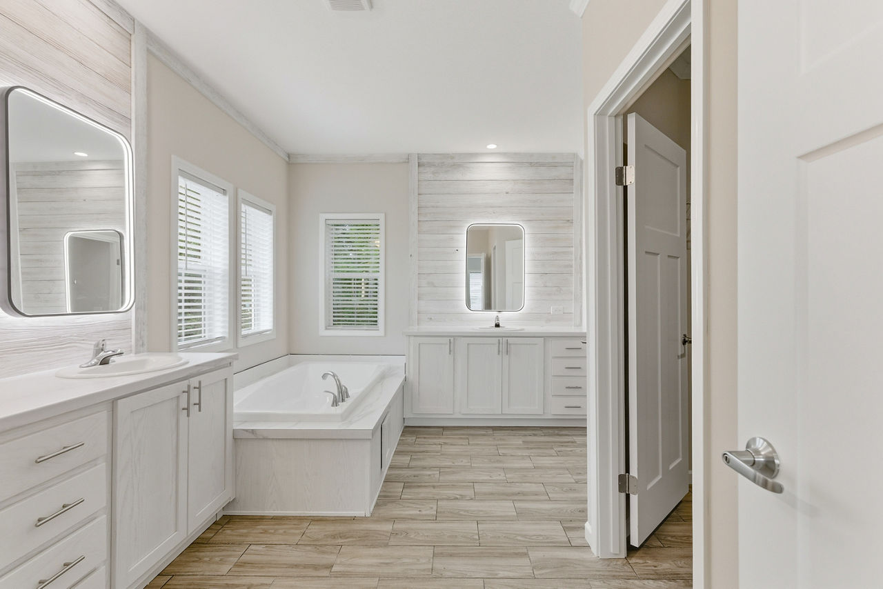 Cypress Manor 0764E 21