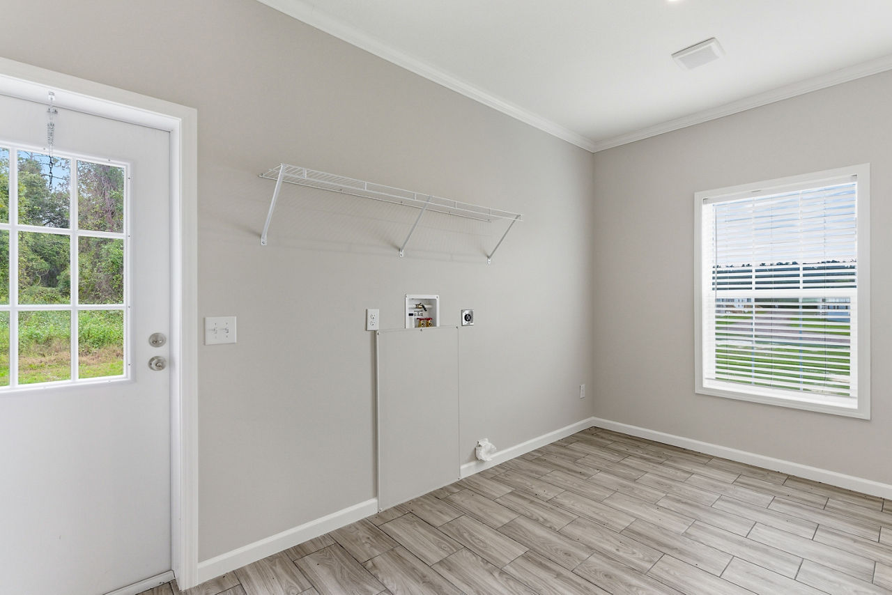 Cypress Manor 0764E 27