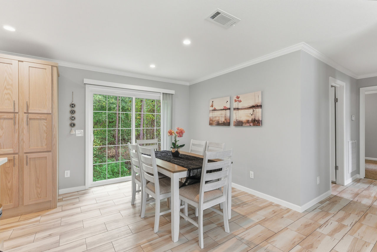 Cypress Manor 4563E 4