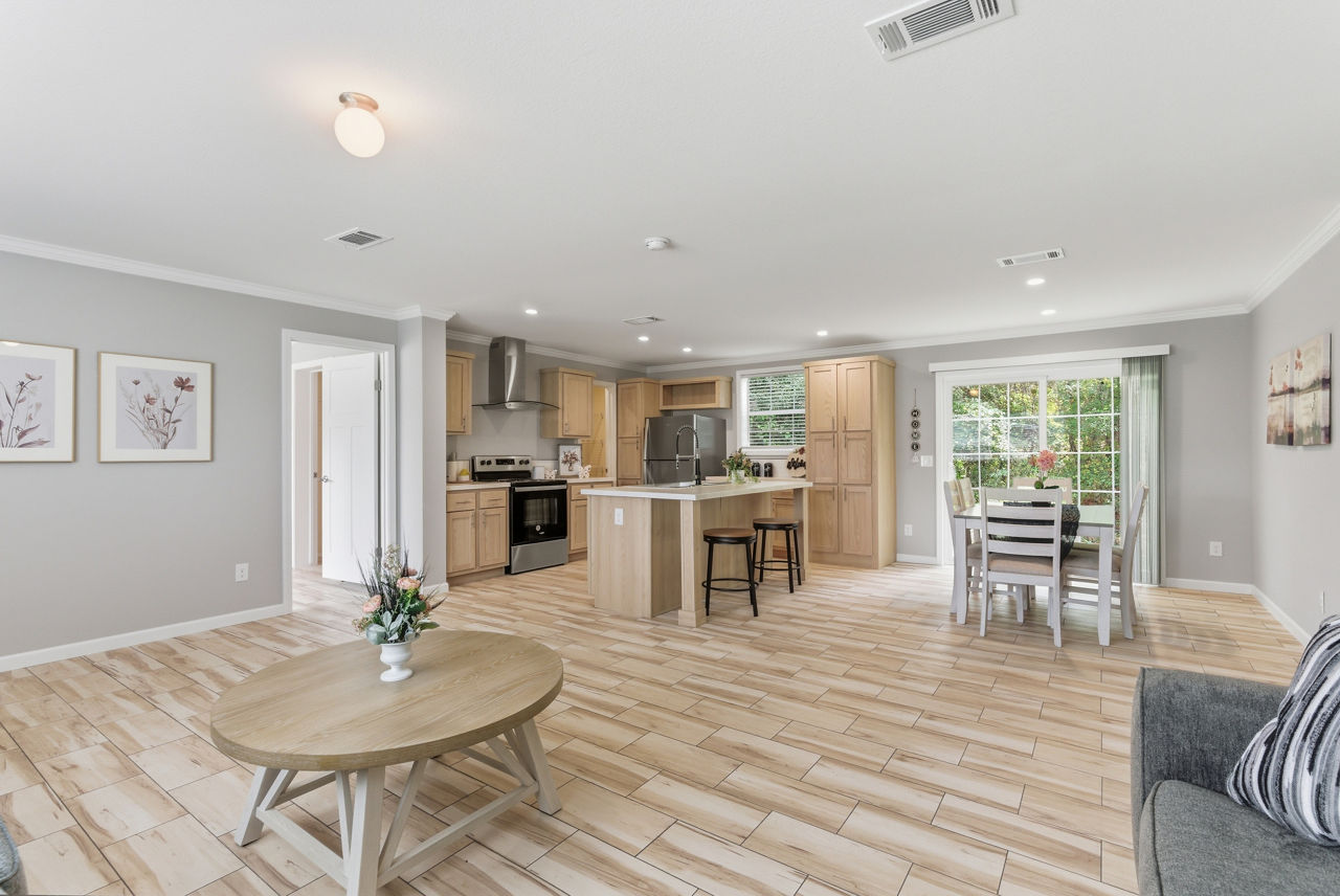 Cypress Manor 4563E 12