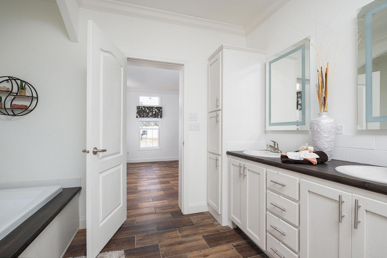Cypress Manor 5644A 19