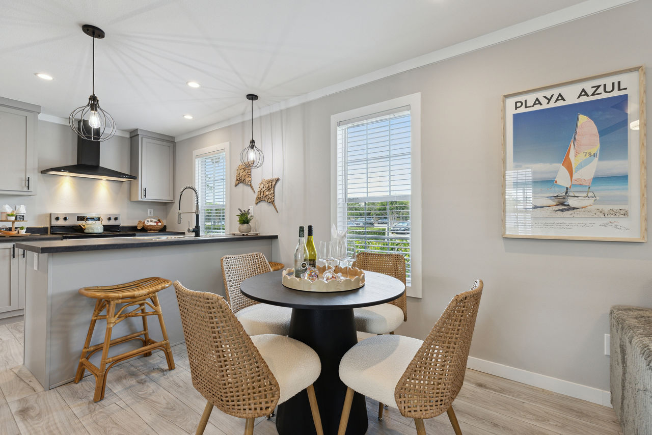 Lake Manor 2846H22140 3