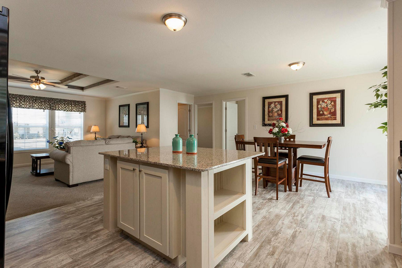 Pine Manor 0483A 9