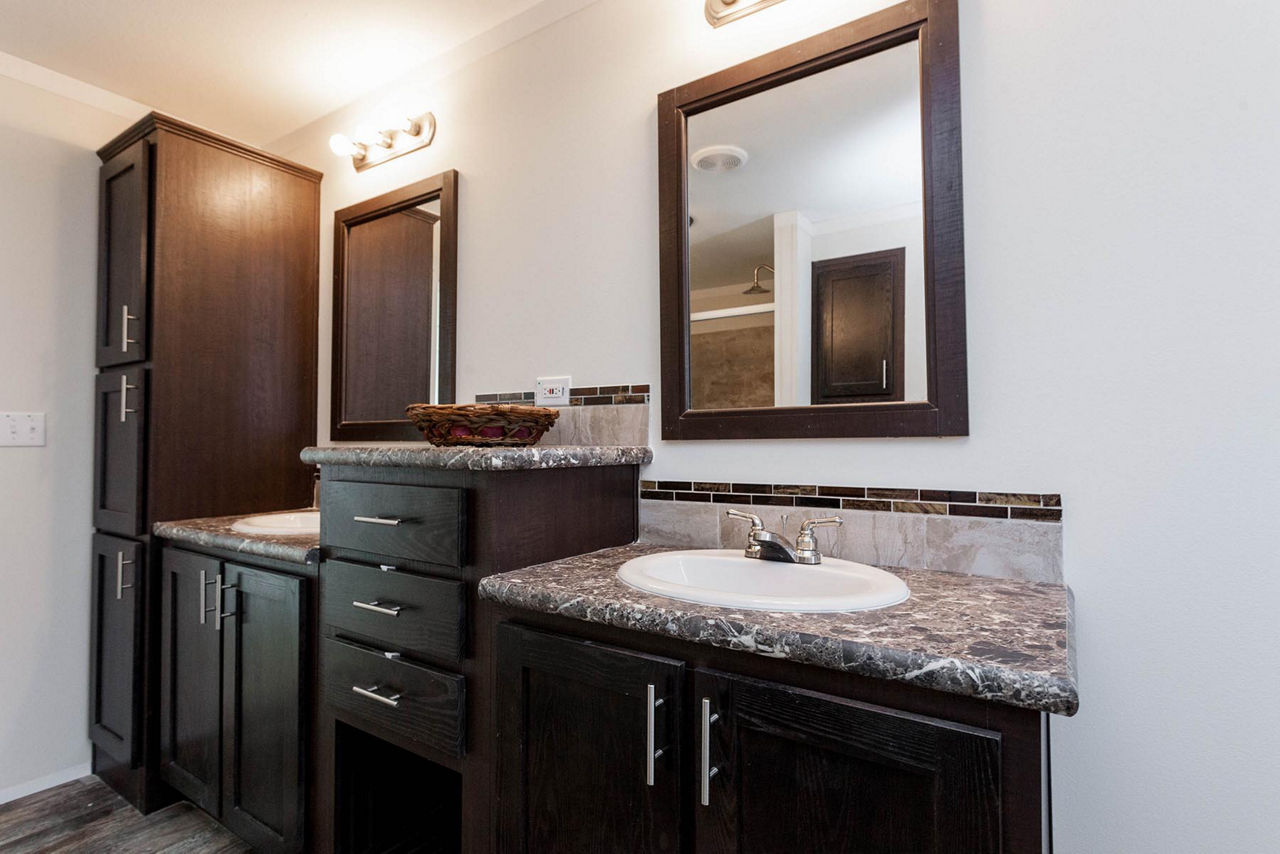 Prime Manor 0764D 24