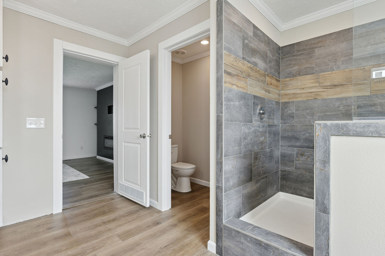 Stoney Pointe 24