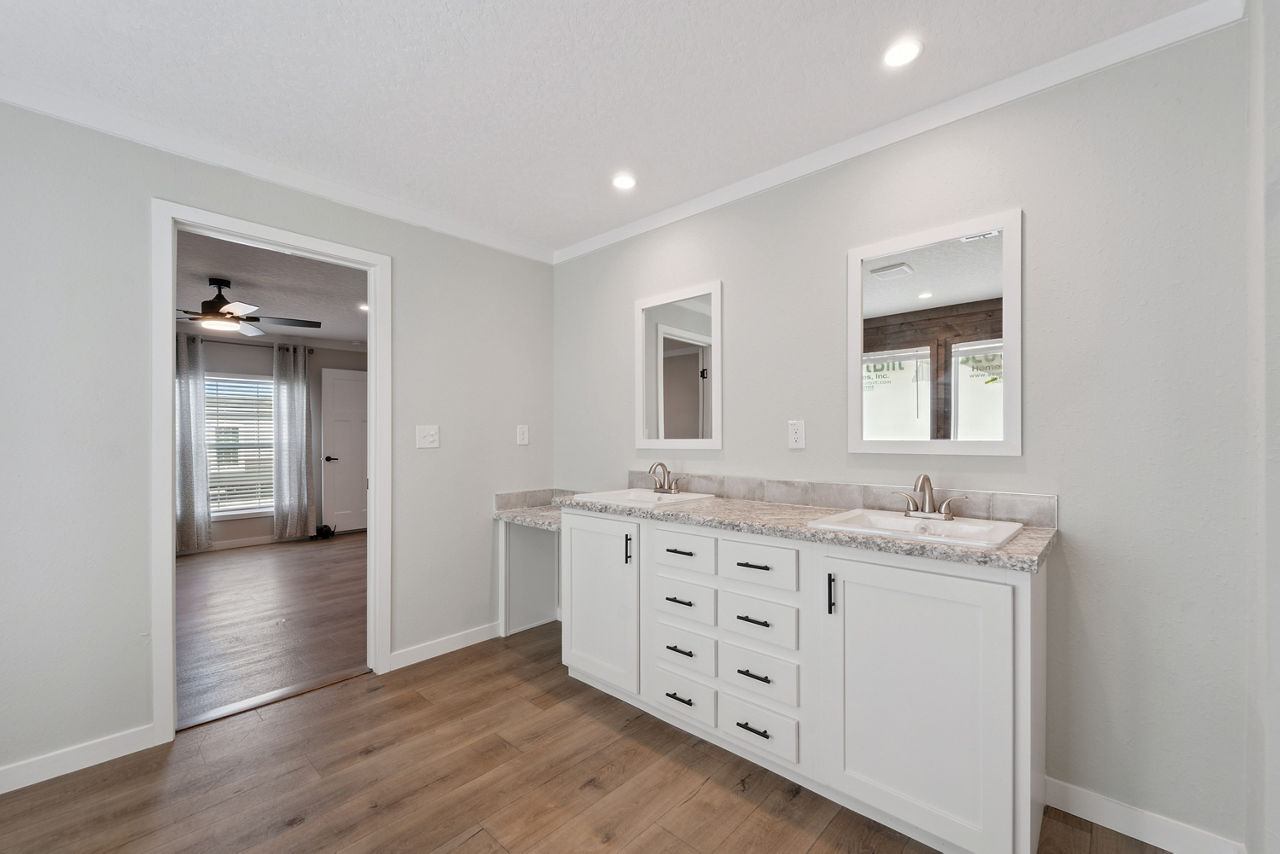 Waycross Express 3272537 Cottonwood 19